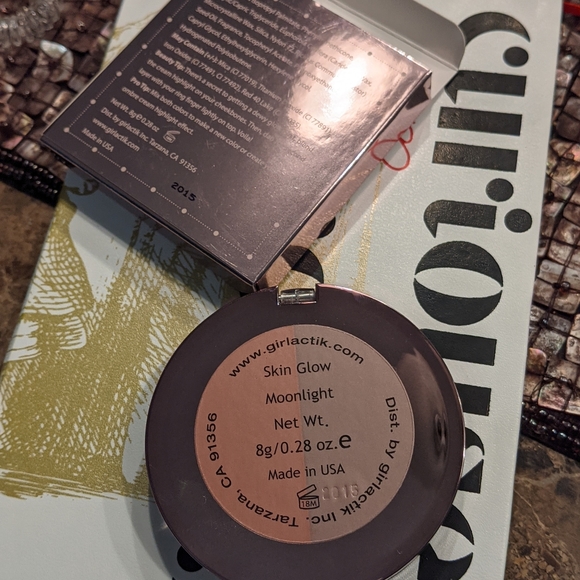 New! girlactik Skin Glow Duo in Moonlight! - Picture 7 of 7